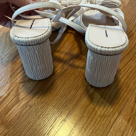 Loeffler Randall Camellia Pleated Knot Heeled Sandal Heel 8.5 NEW - Picture 9 of 12